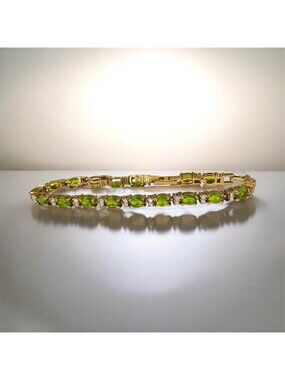 Vintage Avon Gold-Tone Peridot & Clear Accent Tennis Bracelet 6.75 Inches March